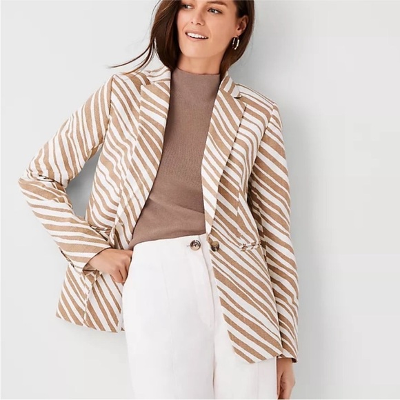 ANN TAYLOR Linen Zebra Striped Blazer in Tan and White Women's Blazer - Picture 4 of 12